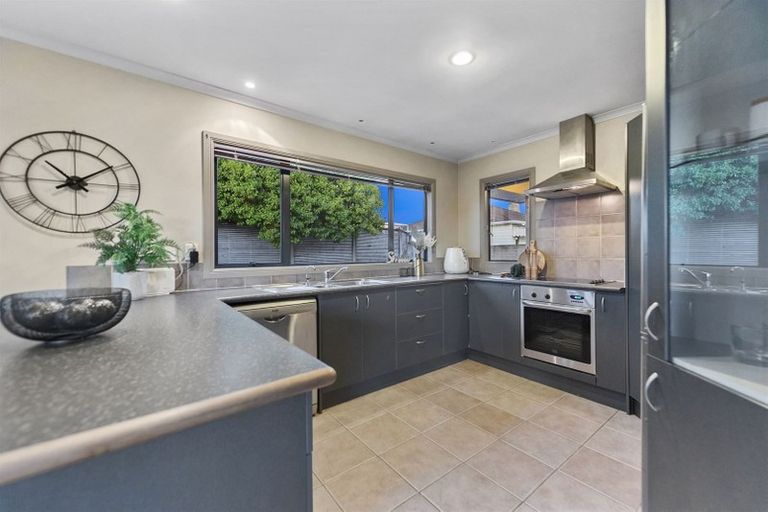 Photo of property in 180a Cambridge Road, Hillcrest, Hamilton, 3216