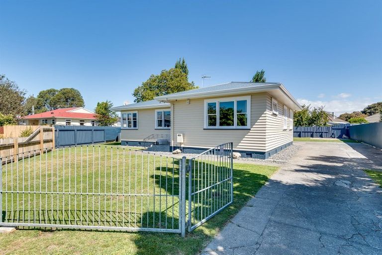 Photo of property in 5 Ballance Place, Marewa, Napier, 4110