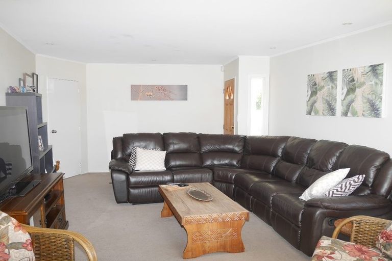 Photo of property in 89 Eatwell Avenue, Paraparaumu Beach, Paraparaumu, 5032