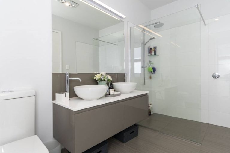 Photo of property in 5e Tui Glen, Omokoroa, 3114