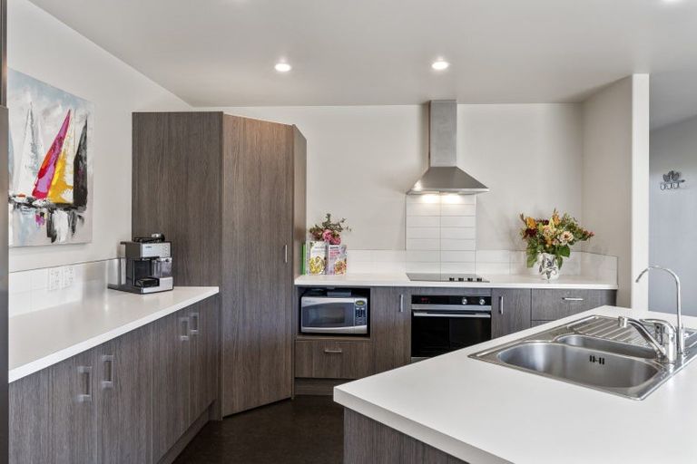 Photo of property in 73 Montgomery Crescent, Kinloch, Taupo, 3377