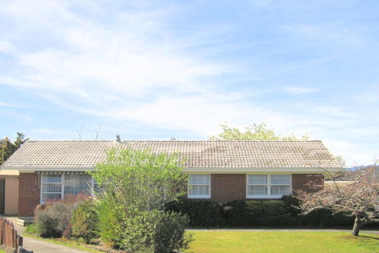 Photo of property in 8 Opal Place, Pukehangi, Rotorua, 3015