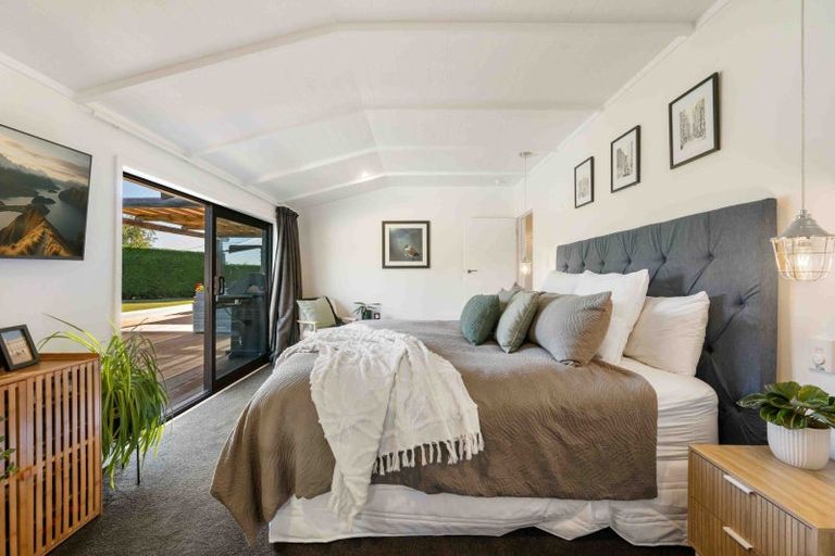 Photo of property in 1 Hall Road, Bannockburn, Cromwell, 9384