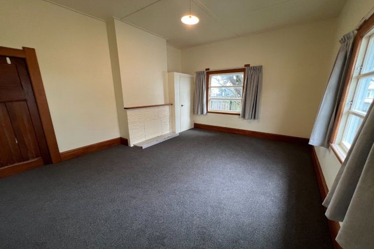 Photo of property in 67 Chelwood Street, Takaro, Palmerston North, 4412