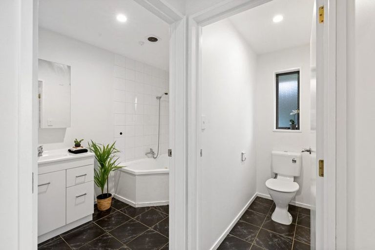 Photo of property in 155a Mackenzie Avenue, Woolston, Christchurch, 8023