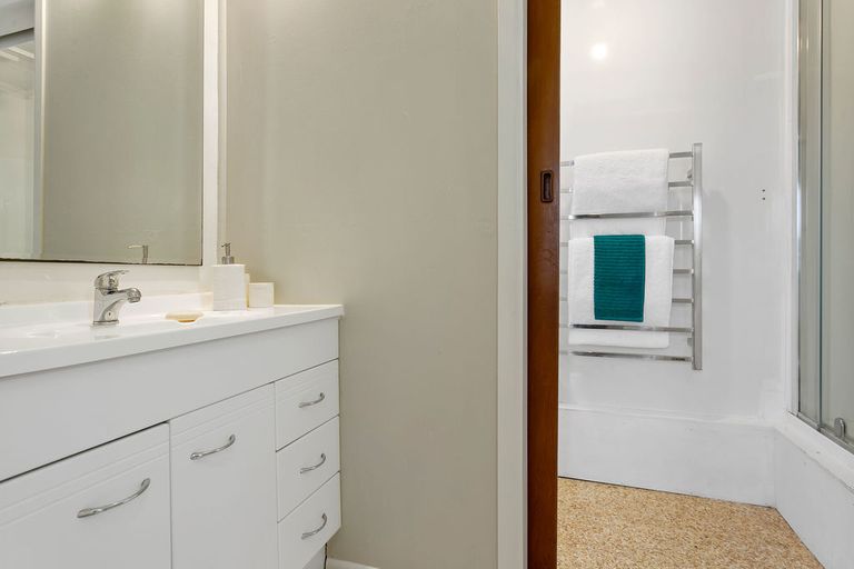 Photo of property in 34 Byron Street, Leamington, Cambridge, 3432