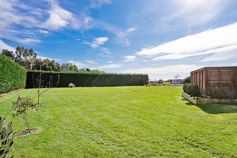 Photo of property in 56 Sunrise Drive, Seaward Bush, Invercargill, 9812