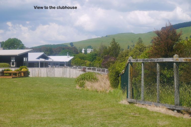 Photo of property in 135 Lisland Drive, Kinloch, Taupo, 3377
