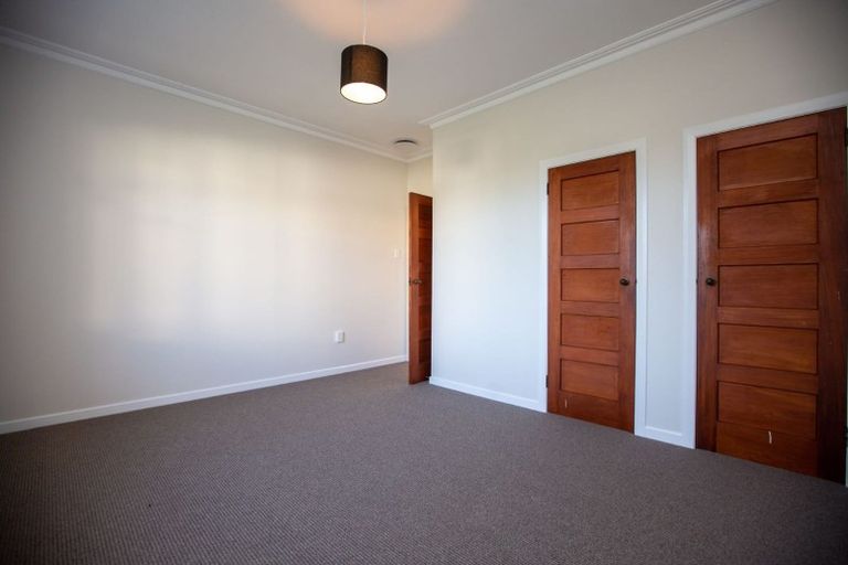 Photo of property in 79 Carrington Street, Lower Vogeltown, New Plymouth, 4310