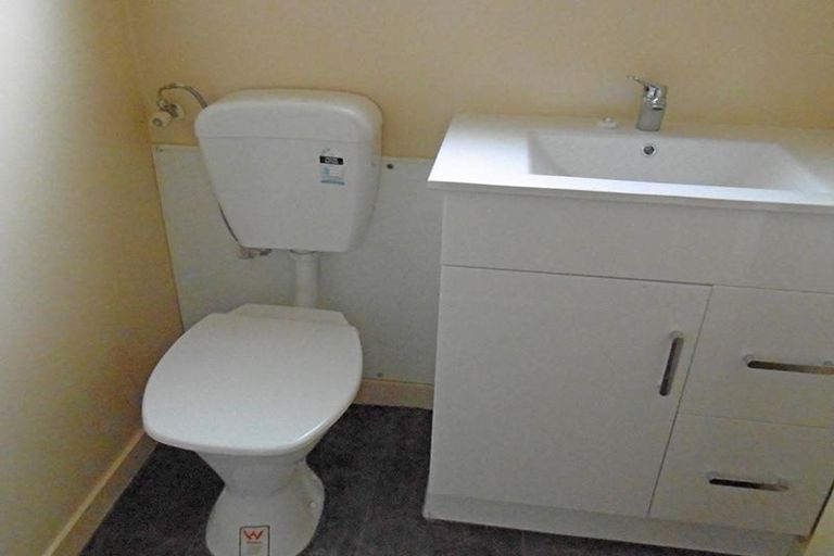 Photo of property in 4/37 Takanini Road, Takanini, 2112