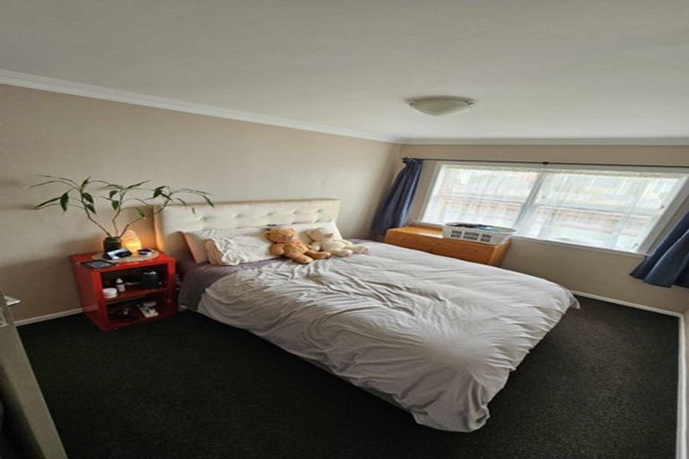 Photo of property in 63 Wilton Street, Levin, 5510