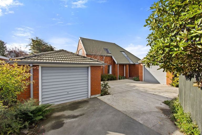 Photo of property in 12a Westburn Terrace, Burnside, Christchurch, 8041