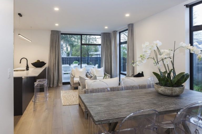 Photo of property in 45 Repton Street, Merivale, Christchurch, 8014