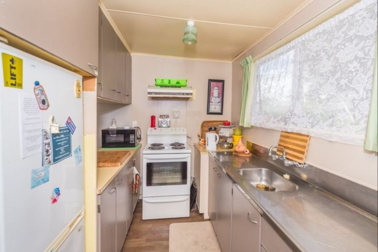 Photo of property in 36 Muapoko Street, Himatangi Beach, Foxton, 4891