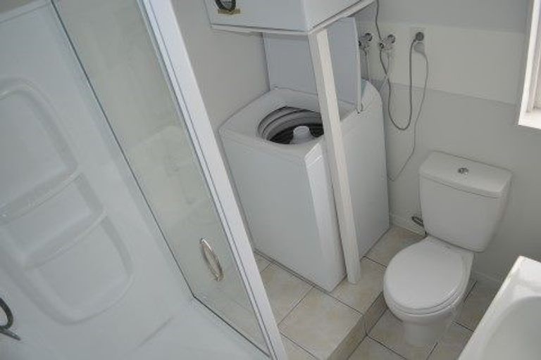 Photo of property in San Marino Apartments, 7/4 Oak Park Avenue, Te Aro, Wellington, 6011