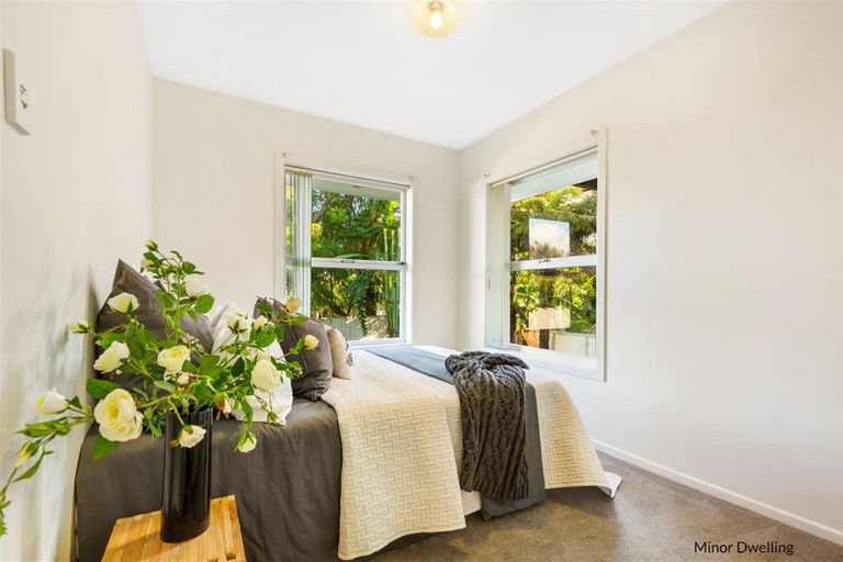 Photo of property in 1 Jacaranda Avenue, Beach Haven, Auckland, 0626