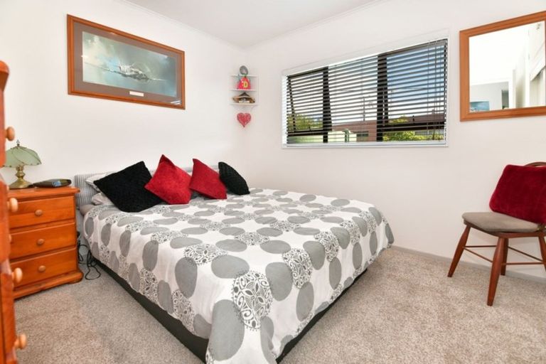 Photo of property in 1026 Whangaparaoa Road, Tindalls Beach, Whangaparaoa, 0930