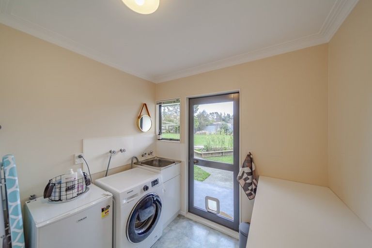 Photo of property in 12 Hatuma Road, Waipukurau, 4200