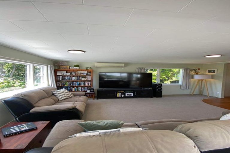 Photo of property in 192 Te Moana Road, Waikanae, 5036