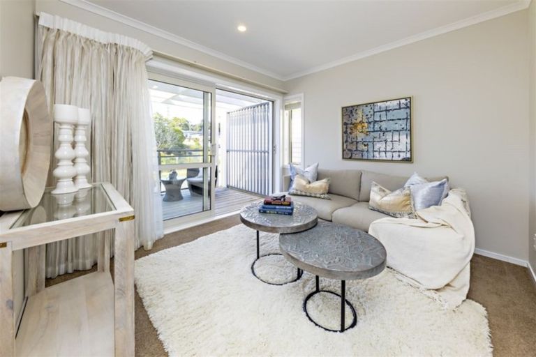 Photo of property in 58 Arrowsmith Drive, Flat Bush, Auckland, 2019