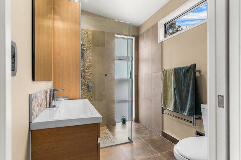 Photo of property in 1888 Whangarei Heads Road, Whangarei Heads, Whangarei, 0174