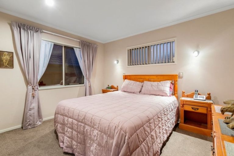 Photo of property in 24 Havenbrook Way, Pyes Pa, Tauranga, 3112