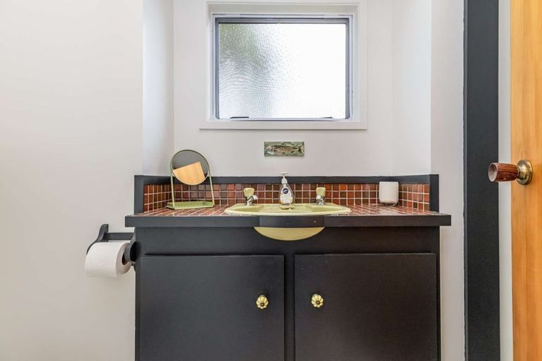 Photo of property in 3a Wharewaka Road, Wharewaka, Taupo, 3330