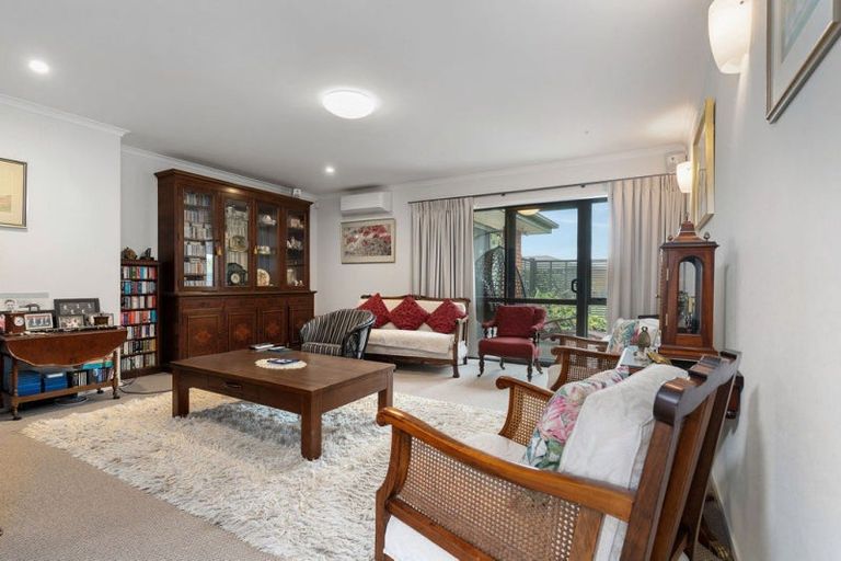 Photo of property in 40 Armstrong Avenue, Carterton, 5713