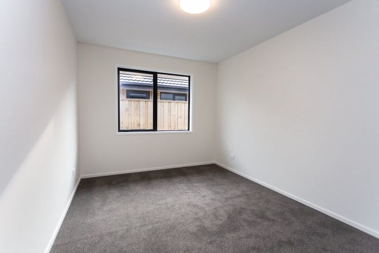 Photo of property in 15 Millhaven Place, Casebrook, Christchurch, 8051