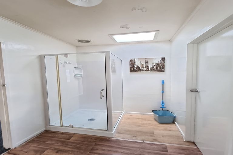 Photo of property in 14a Elizabeth Street, Papakura, 2110