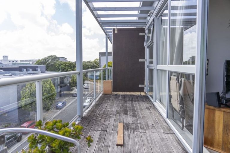 Photo of property in 1/143g Carlton Gore Road, Newmarket, Auckland, 1023