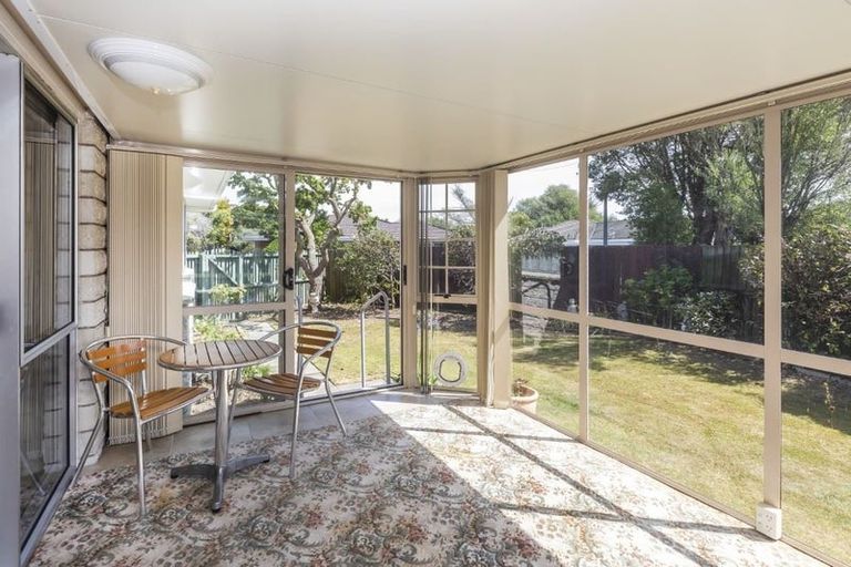 Photo of property in 16 Waimokihi Place, Somerfield, Christchurch, 8024