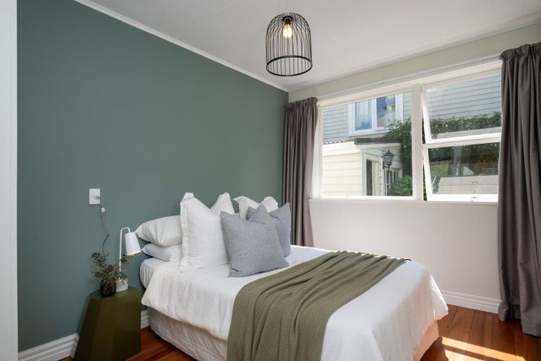 Photo of property in 55 Milton Road, Bluff Hill, Napier, 4110