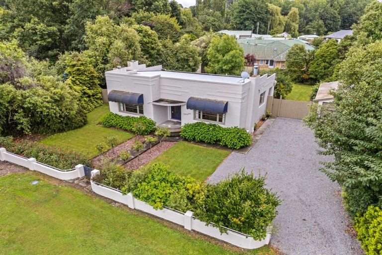 Photo of property in 49 Mckenzie Street, Geraldine, 7930