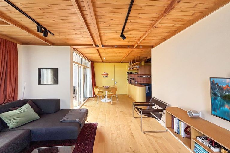 Photo of property in 4/24a Landscape Road, Mount Eden, Auckland, 1024