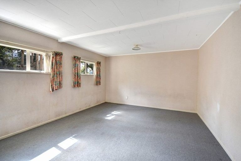Photo of property in 71 Grosvenor Street, Kensington, Dunedin, 9011