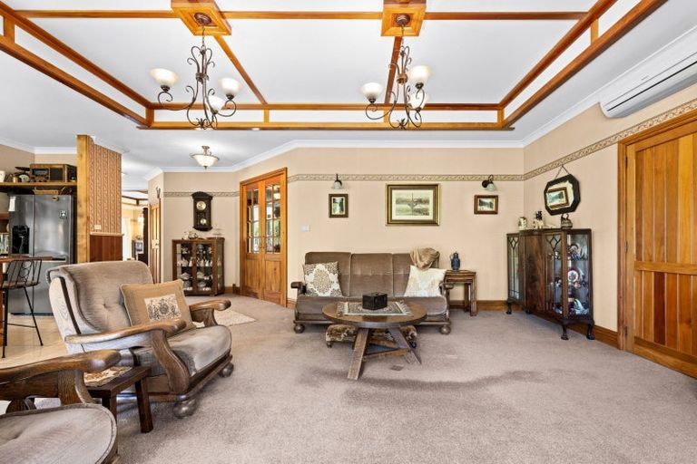 Photo of property in 129 Kent Terrace, Taradale, Napier, 4112