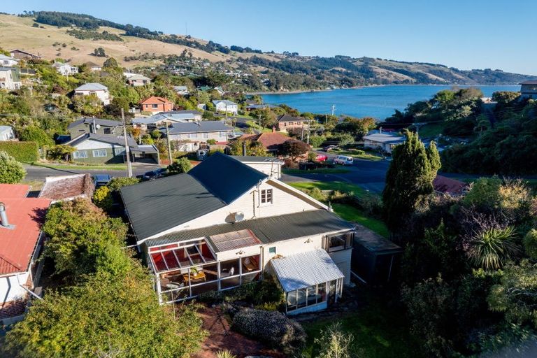 Photo of property in 3 Gorman Street, Macandrew Bay, Dunedin, 9014