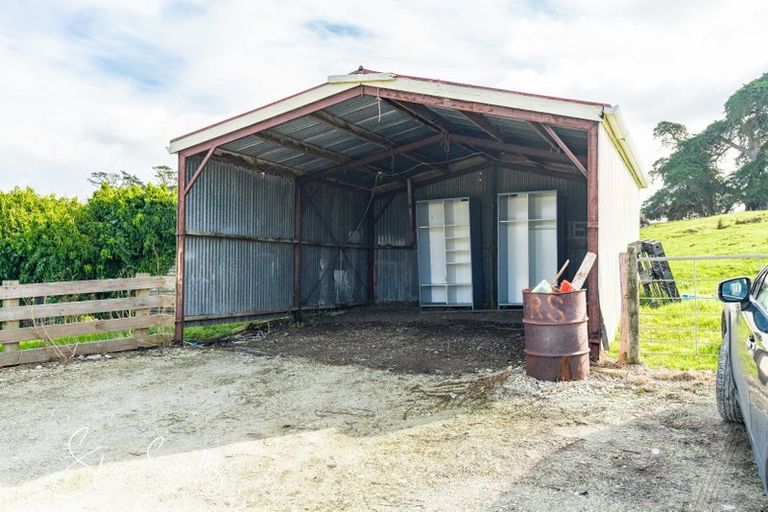 Photo of property in 353 Gorge Road, Maungaturoto, 0588