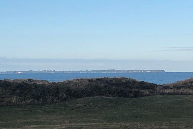 Photo of property in 2 Bermuda Drive, Papamoa Beach, Papamoa, 3118