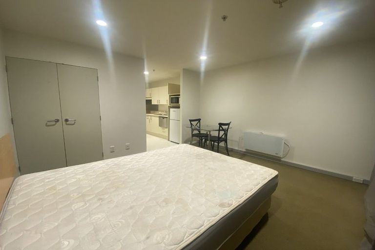 Photo of property in Gilmer Terrace Car Park, 213/9 Gilmer Terrace, Wellington Central, Wellington, 6011