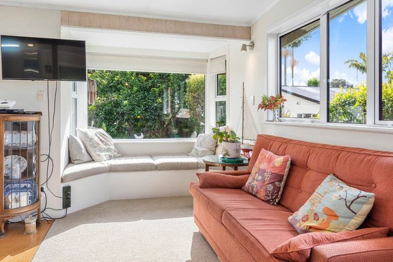 Photo of property in 14 Spedding Road, Tikipunga, Whangarei, 0112