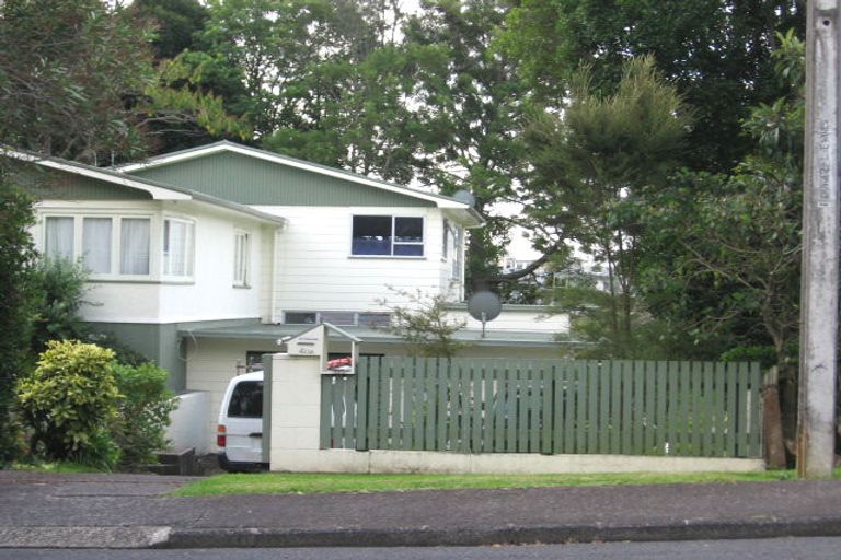 Photo of property in 48 Sherwood Avenue, Te Atatu South, Auckland, 0610
