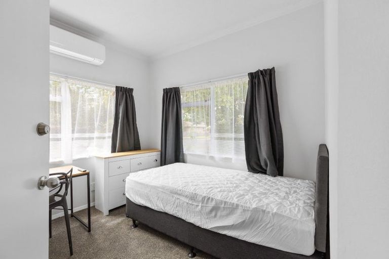 Photo of property in 22 Palm Avenue, Hokowhitu, Palmerston North, 4410