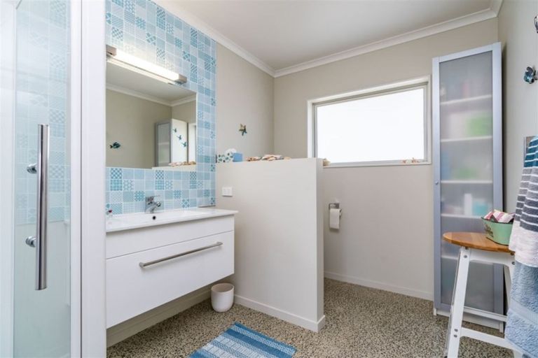 Photo of property in 52 Daniel Parade, Mangawhai, Wellsford, 0975