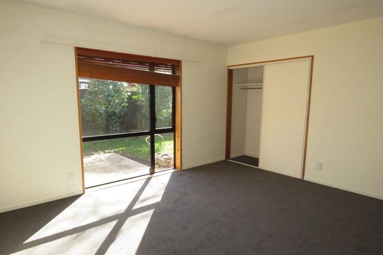 Photo of property in 4 Parkstone Avenue, Ilam, Christchurch, 8041