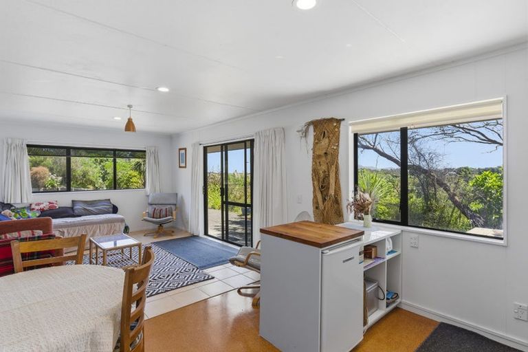 Photo of property in 234 Te Hapua Road, Te Horo, Otaki, 5581