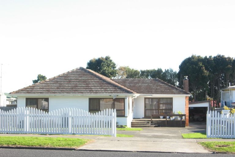 Photo of property in 57 Great South Road, Manurewa, Auckland, 2102