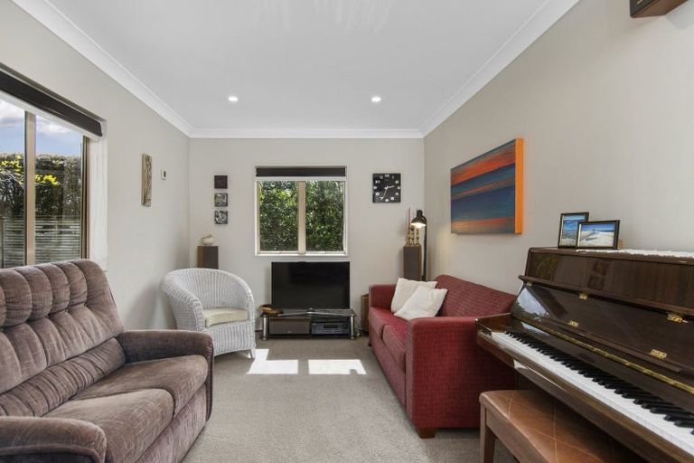 Photo of property in 3 Myrtle Drive, Omokoroa, 3114