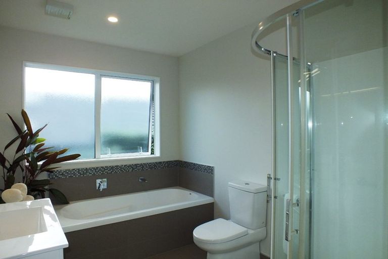 Photo of property in 10 Discovery Drive, Gulf Harbour, Whangaparaoa, 0930